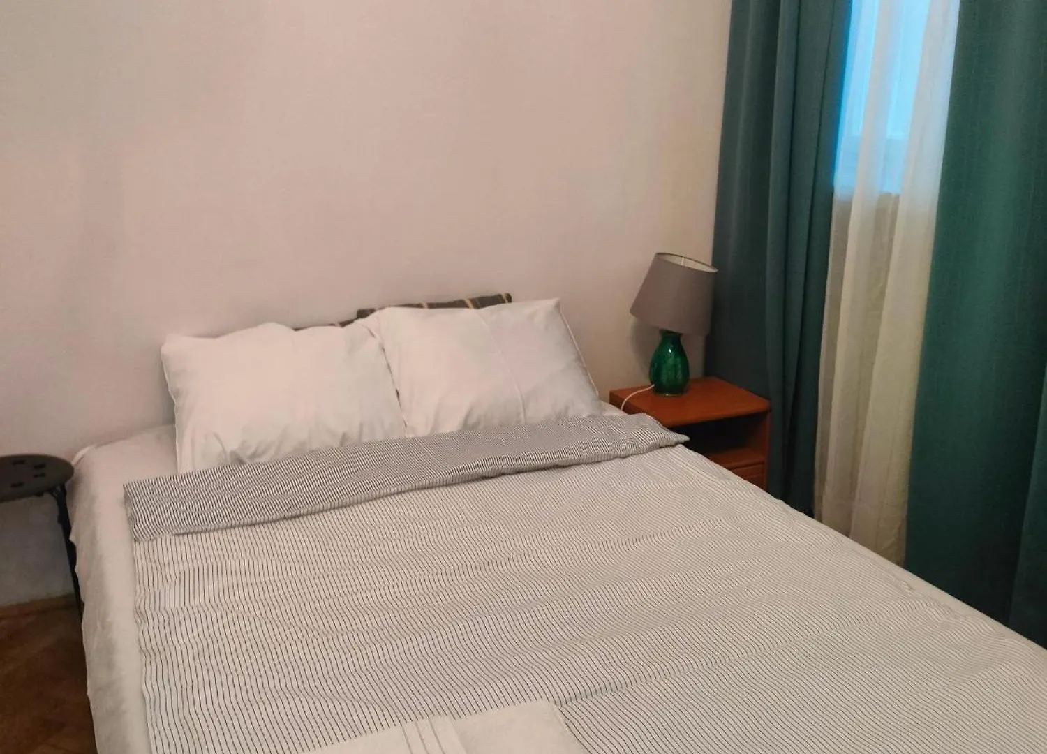 Przytulny Apartament Przy Barbakanie Varsovia Apartamento